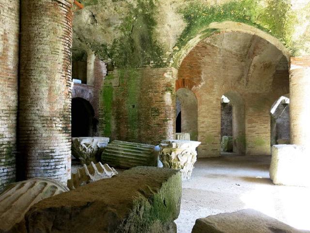 Pozzuoli - Amphitheater