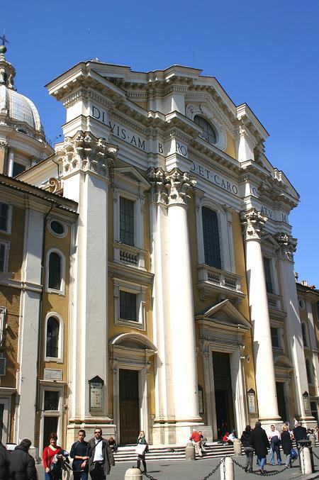 Rom - Chiesa Santi Ambrogio e Carlo