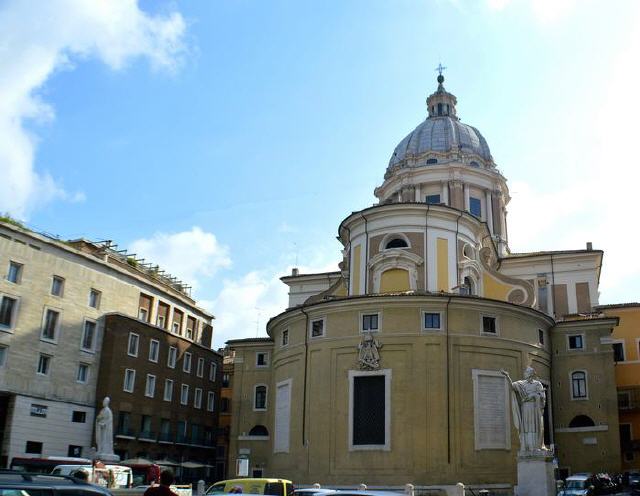 Rom - Chiesa Santi Ambrogio e Carlo